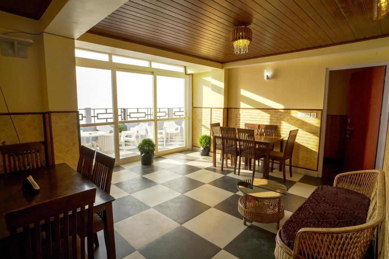 Hotel Hill Queen Near Sherpa Gumba Darjeeling Mall 5 Min Couple Friendly Extérieur photo
