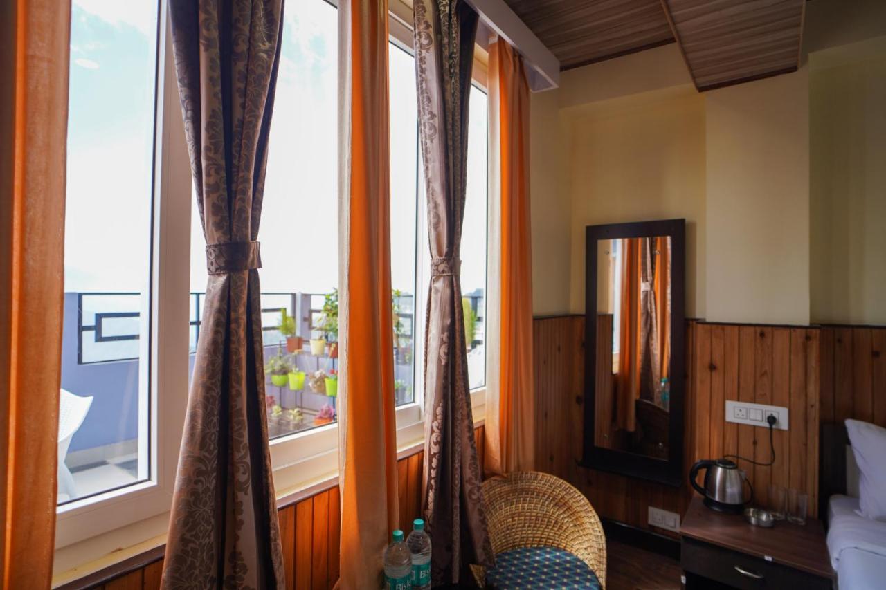Hotel Hill Queen Near Sherpa Gumba Darjeeling Mall 5 Min Couple Friendly Extérieur photo