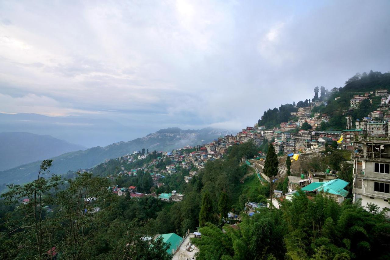 Hotel Hill Queen Near Sherpa Gumba Darjeeling Mall 5 Min Couple Friendly Extérieur photo
