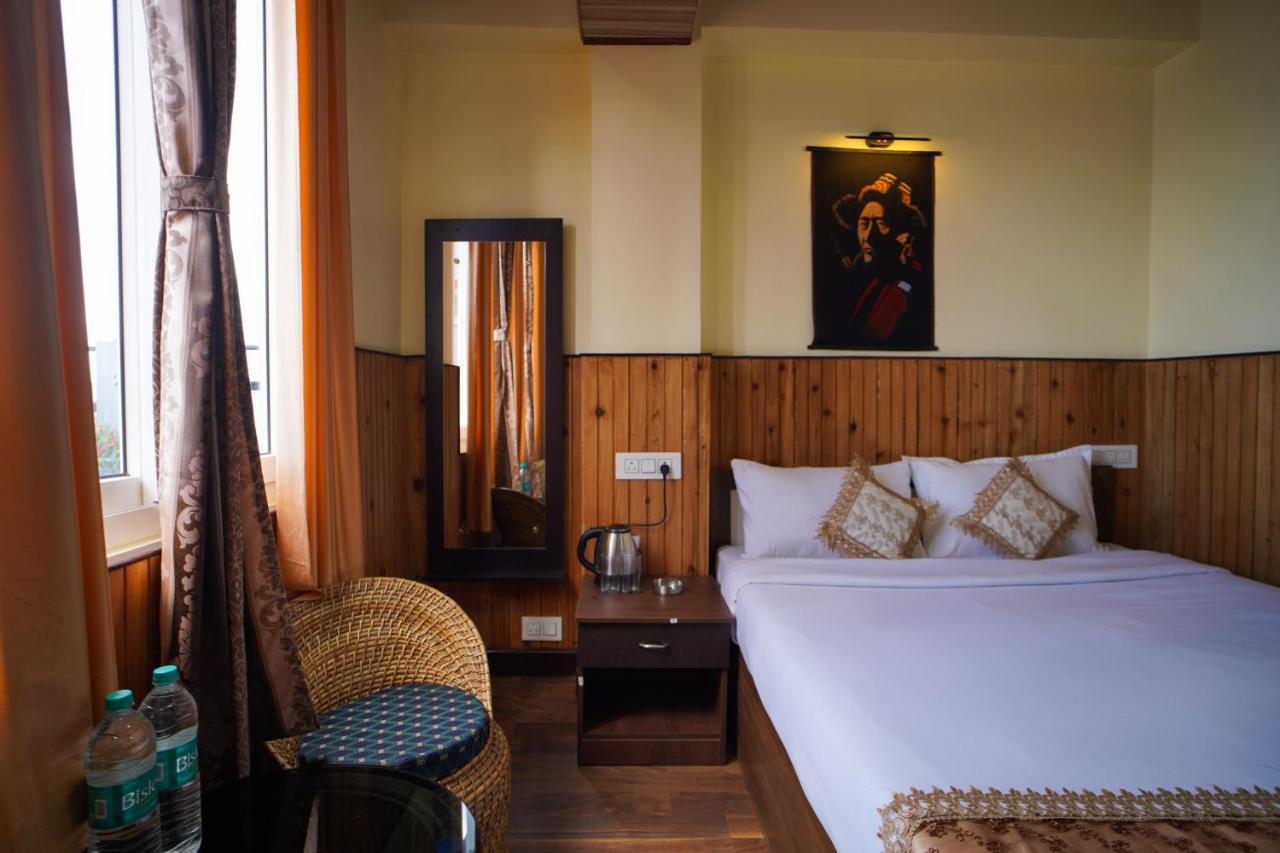 Hotel Hill Queen Near Sherpa Gumba Darjeeling Mall 5 Min Couple Friendly Extérieur photo