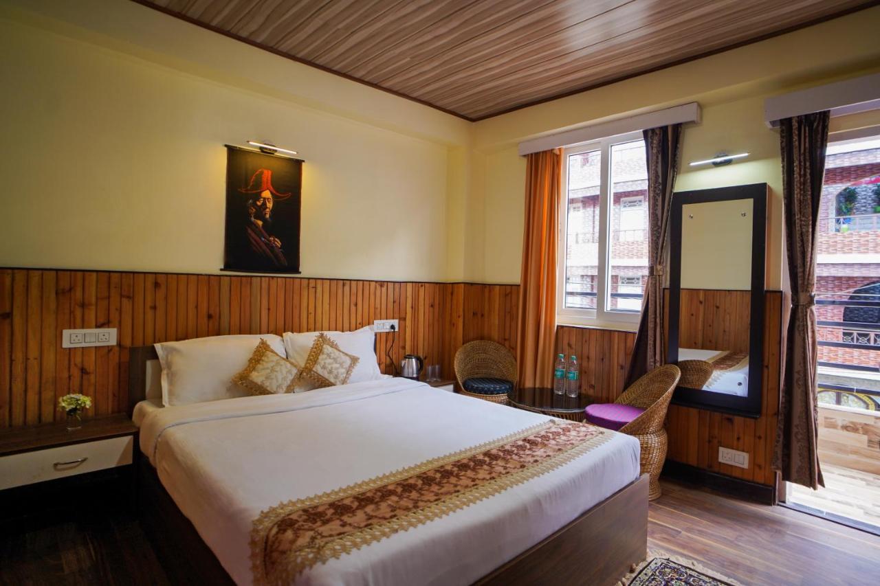 Hotel Hill Queen Near Sherpa Gumba Darjeeling Mall 5 Min Couple Friendly Extérieur photo