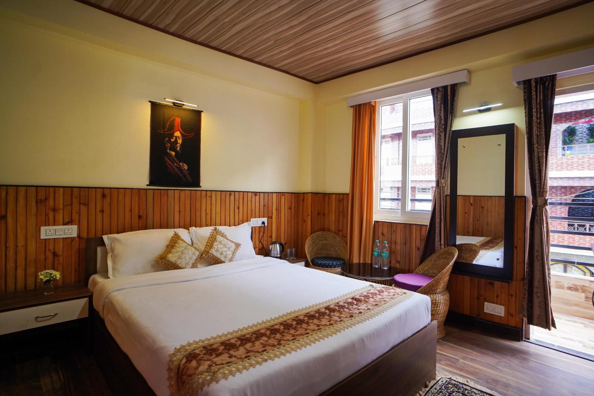 Hotel Hill Queen Near Sherpa Gumba Darjeeling Mall 5 Min Couple Friendly Extérieur photo